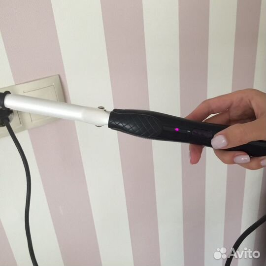 Щипцы для завивки волос Philips