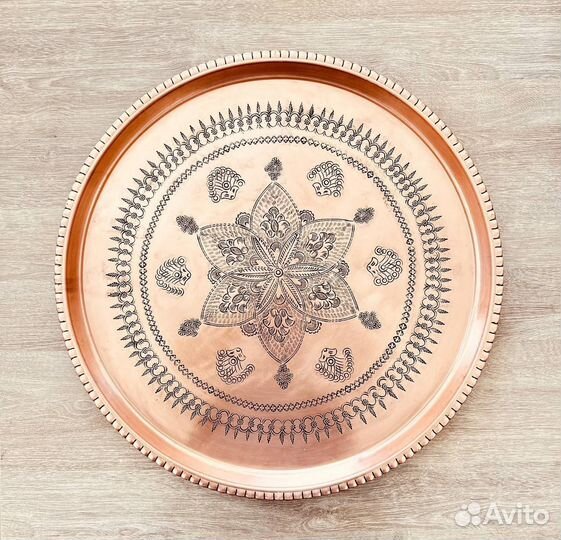Медный поднос