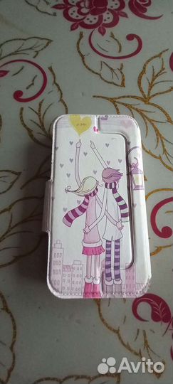 Два чехла на телефон