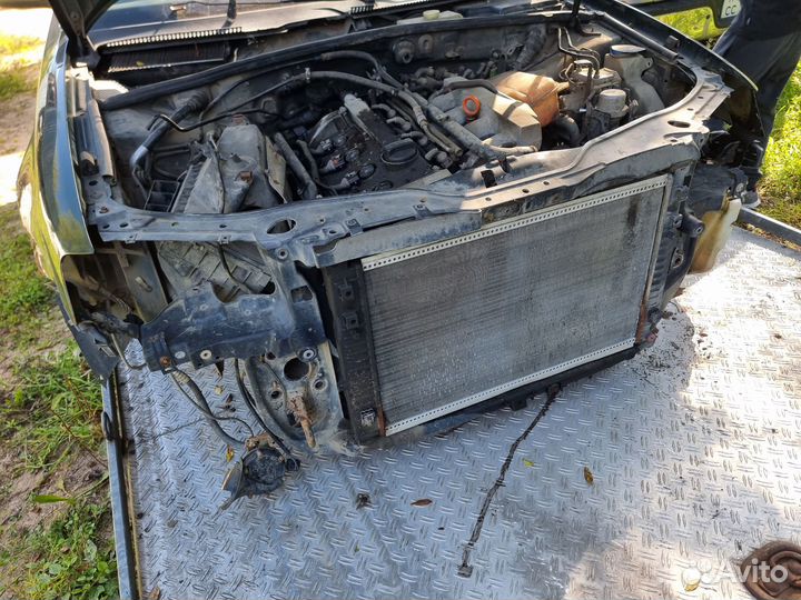 Передняя панель телевизор Skoda Superb 1 суперб I