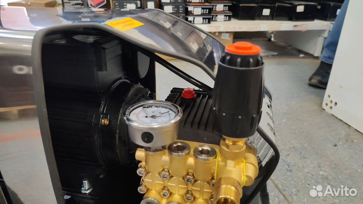 2200 (1580) / Мойка (Traktor) высокого давления