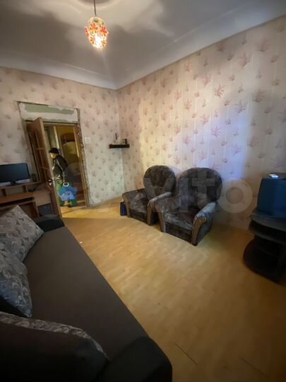 2-к. квартира, 51 м², 1/3 эт.