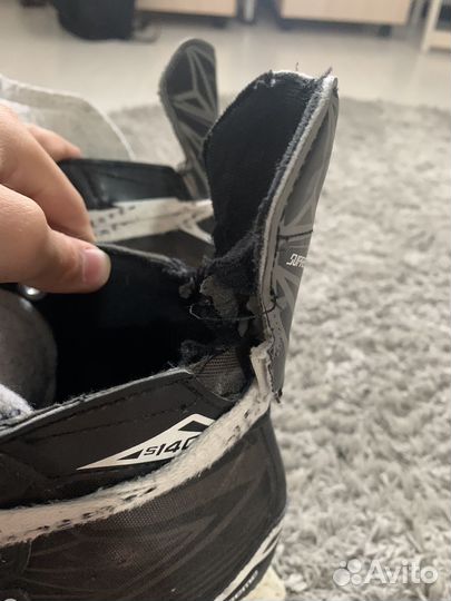 Продам коньки Bauer supreme s140
