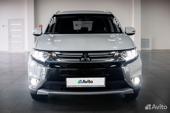 Mitsubishi Outlander 2.4 CVT, 2016, 111 000 км