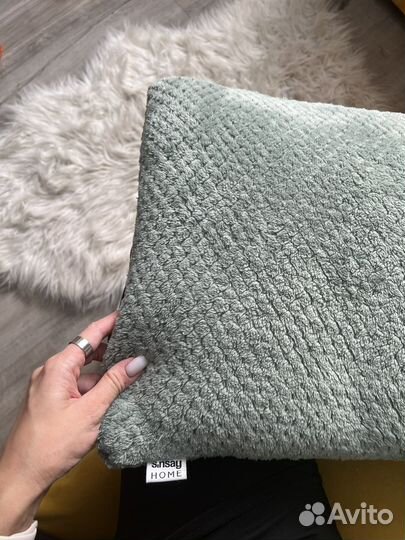 Интерьерная подушка син сей