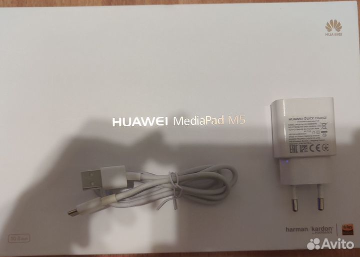 Планшет Huawei mediapad M5 4/64 с симкартой обмен