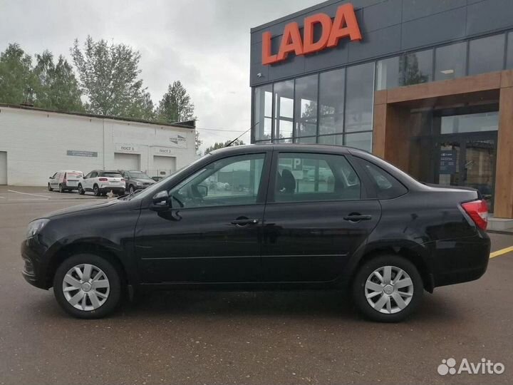 LADA Granta 1.6 МТ, 2023