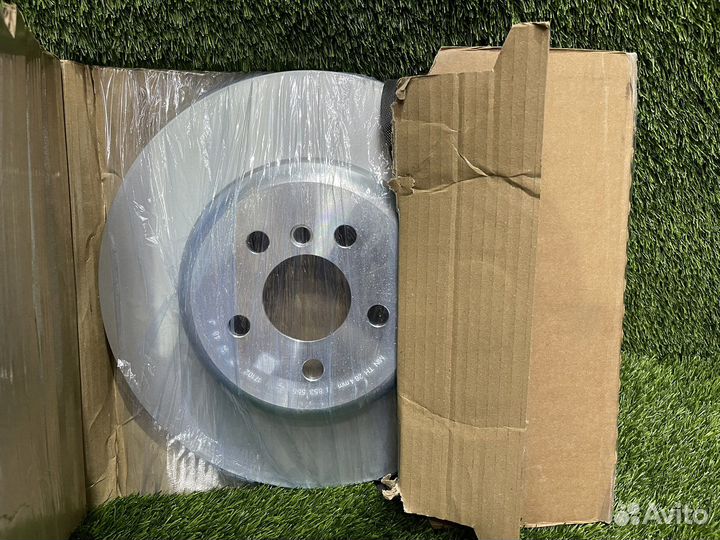 Диск тормозной передний оригинал BMW G12 730d