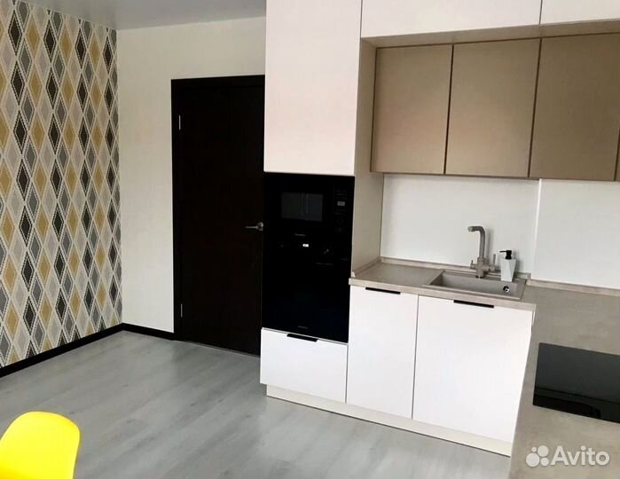 Кухня в потолок на заказ