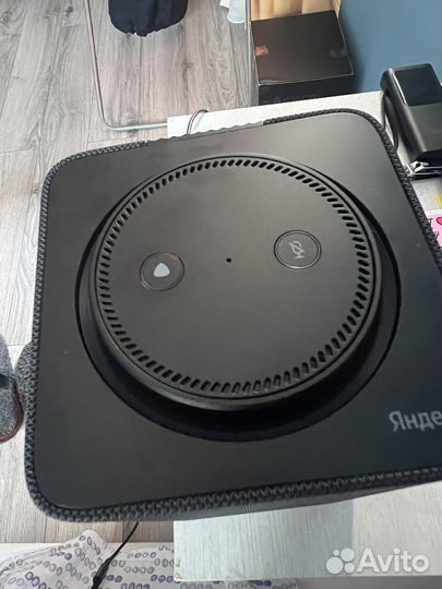 Колонка алиса макс