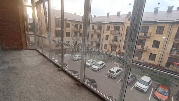 3-к. квартира, 101 м², 3/5 эт.