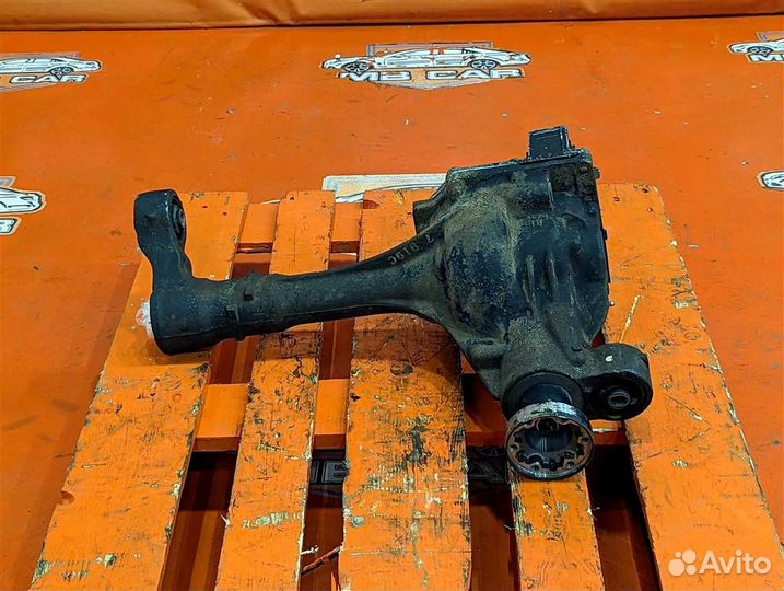 Редуктор передний w470 X-class 642.889 2019