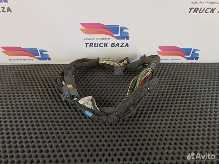 Проводка двери левой камаз 5490