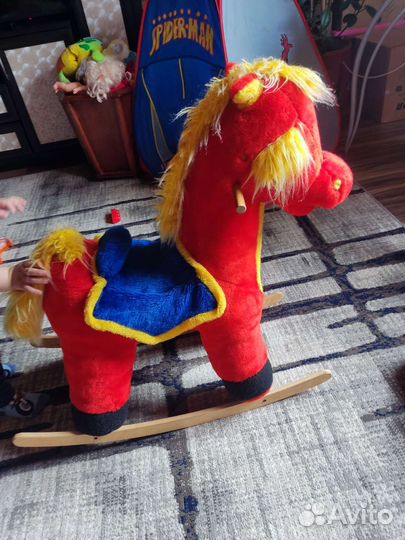 Качалка лошадь