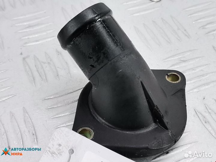 Корпус термостата Volkswagen Passat B3 1997