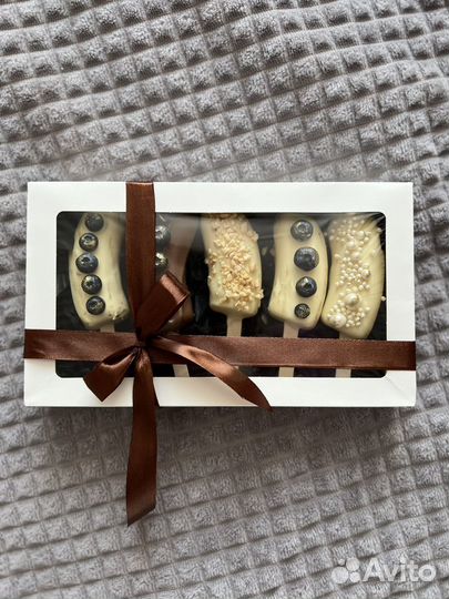 Клубника в шоколаде/ бананы в шоколаде