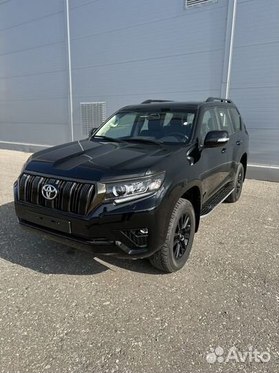 Toyota Land Cruiser Prado 2.8 AT, 2023, 23 км
