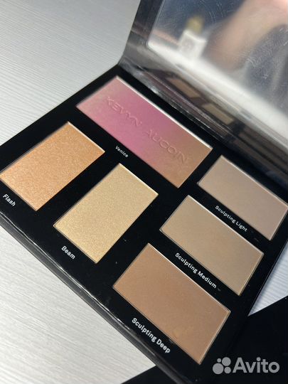 Kevyn Aucoin The Contour Book 3.0, Manly PRO