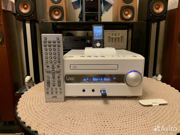 Музыкальные центры JVC (Victor)