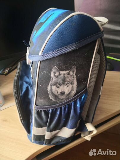 Рюкзак ранец школьный 1-4 класс