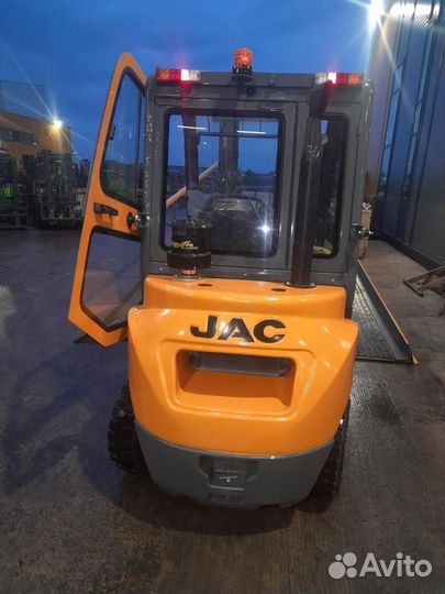 Дизельный (электрический) вилочный погрузчик JAC