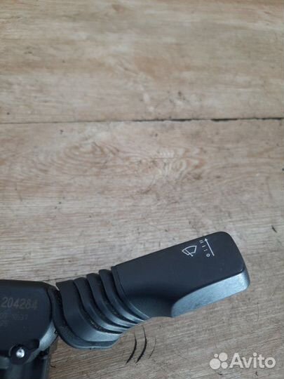 Подрулевой переключатель Opel Zafira B минивен