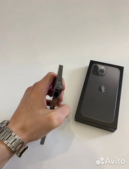 iPhone 13 Pro, 256 ГБ