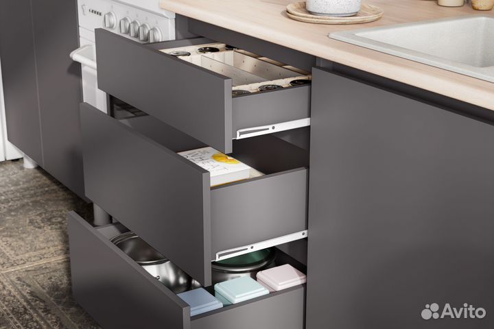 Кухня серая