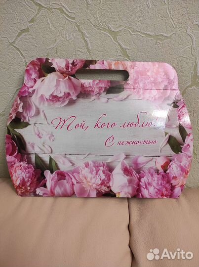 Коробки и сумочки для подарков