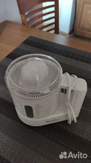 Соковыжималка для цитрусовых