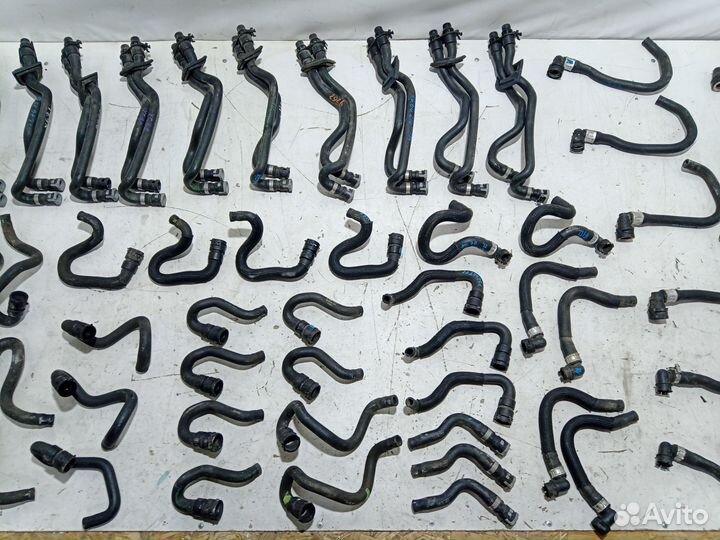 Патрубок Volvo S60/S40/V70/XC90/XC60/S80/XC70