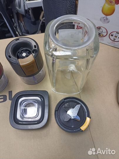 Блендер Moulinex Fruit Sensation LM142A26