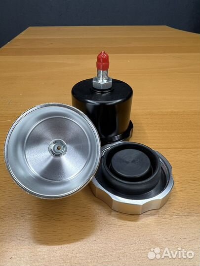 Бачок для тормозной жидкости алюминиевый