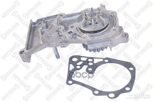 Помпа renault clio/laguna 1.4/1.6 16V 98, rena