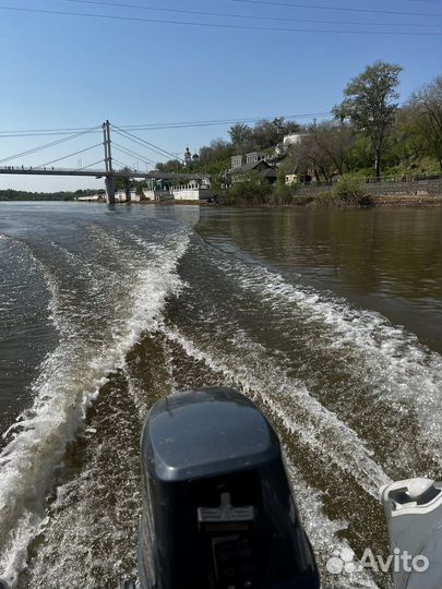 Аренда моторных лодок