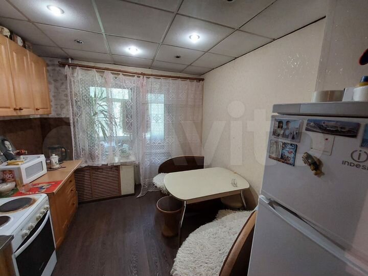 4-к. квартира, 73,3 м², 1/9 эт.