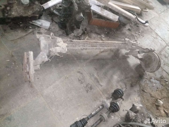 Задняя балка на Пежо 405