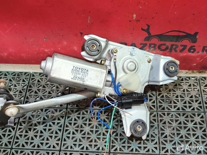 Moтoр заднeгo стеклоочиститeля Тоyоta Siеnna I