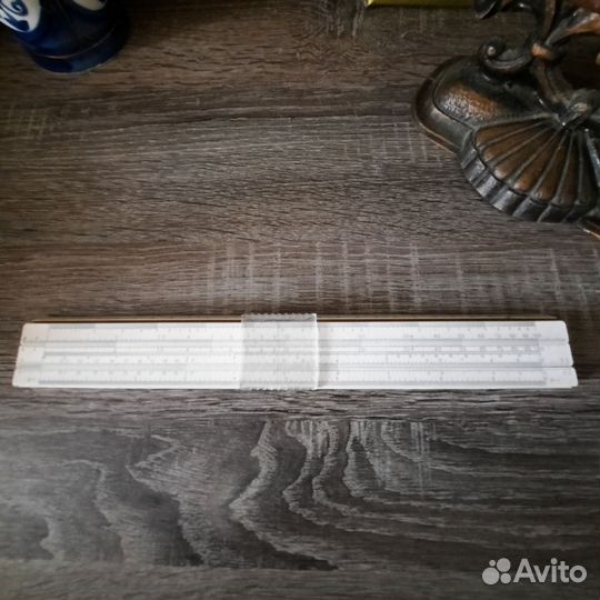 Логарифмическая линейка СССР бронь