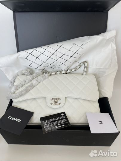 Chanel сумка белая Jumbo Double Flap