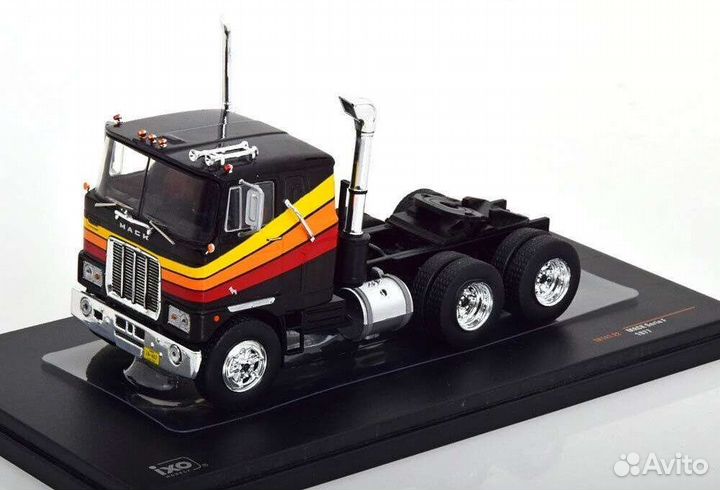 Коллекционная масштабная модель mack Series F