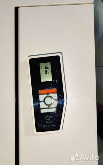 Кондиционер мобильный Electrolux eacm-10 DR/N3 +ду