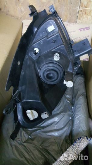 Левая фара для Citroen Xsara Picasso