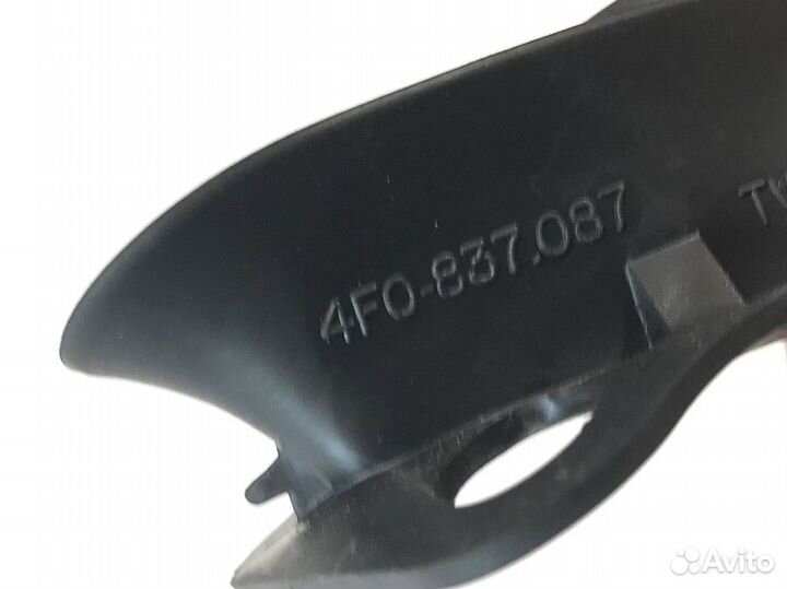 Уплотнитель замка двери Audi A6 C6