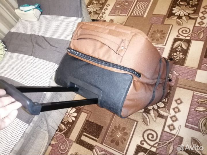 Сумка дорожная мало б/у,продаю за ненадобностью