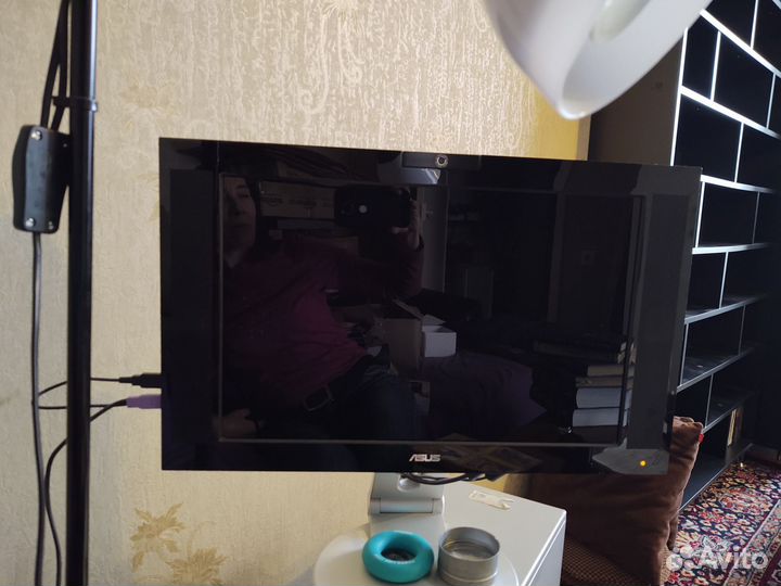Монитор Asus