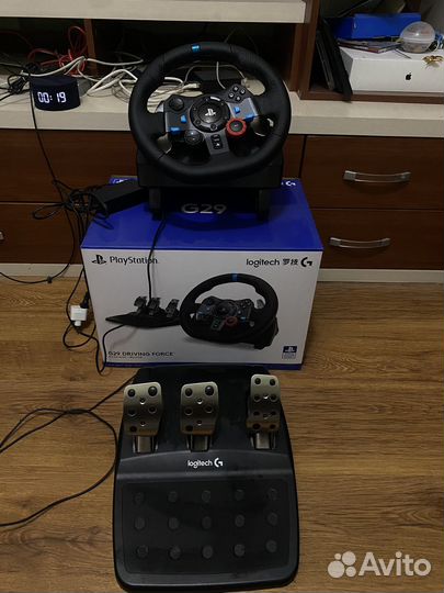 Руль Logitech g29