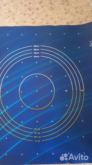 Скалка и подложка tupperware