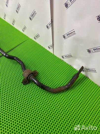 Передний стабилизатор Skoda Octavia A5 1.8 2011