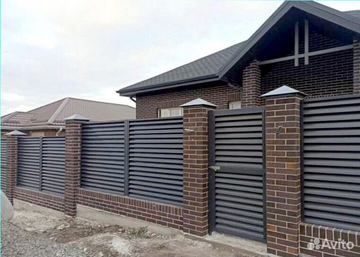 Забор из жалюзи ламелей под ключ